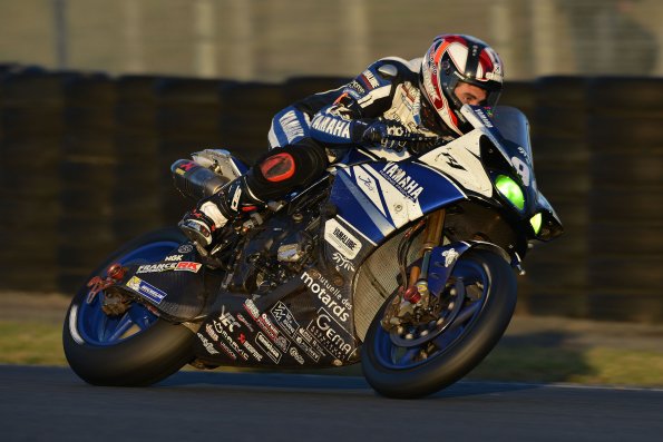 YAMAHA France - GMT 94 - MICHELIN YAMALUBE
David CHECA ESP
Kenny FORAY FRA
Matthieu LAGRIVE FRA
Maxime BERGER FRA
YAMAHA R1
Formula EWC 24h Le Mans 2013
21-22.09.2013
PSP/Lukasz Swiderek
www.photoPSP.com